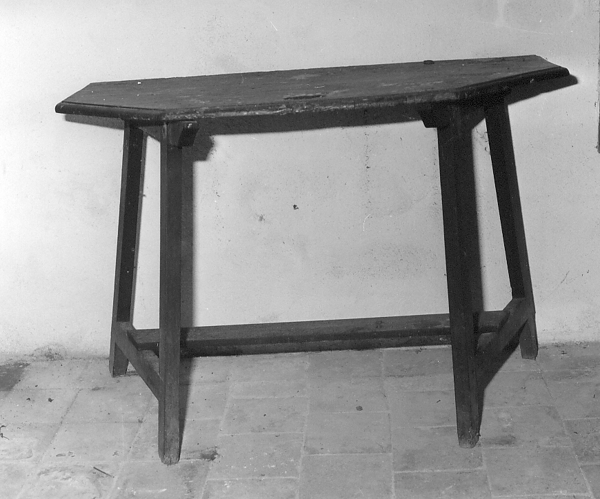 tavolo, opera isolata - bottega aquilana (sec. XIX)