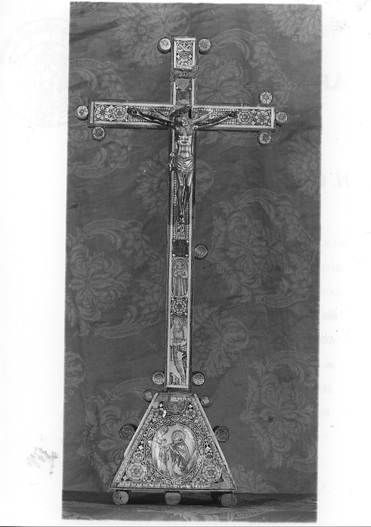 croce d'altare, opera isolata - bottega abruzzese (sec. XVIII)