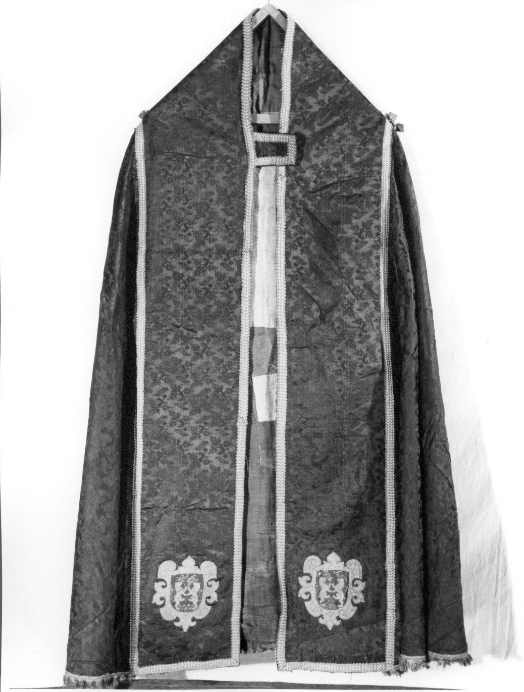 paramento liturgico, elemento d'insieme - manifattura italiana (primo quarto sec. XVII)