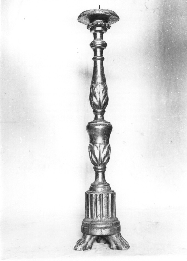 candeliere, serie - bottega abruzzese (secc. XVII/ XVIII)