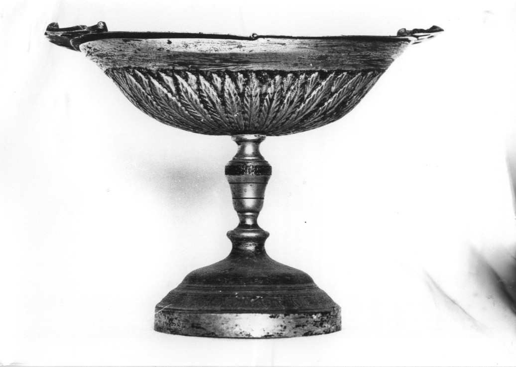 navicella portaincenso, opera isolata - bottega abruzzese (fine/inizio secc. XIX/ XX)