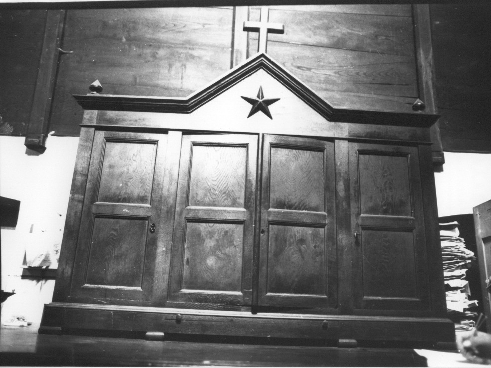 mobile da sacrestia, opera isolata - bottega abruzzese (sec. XIX)