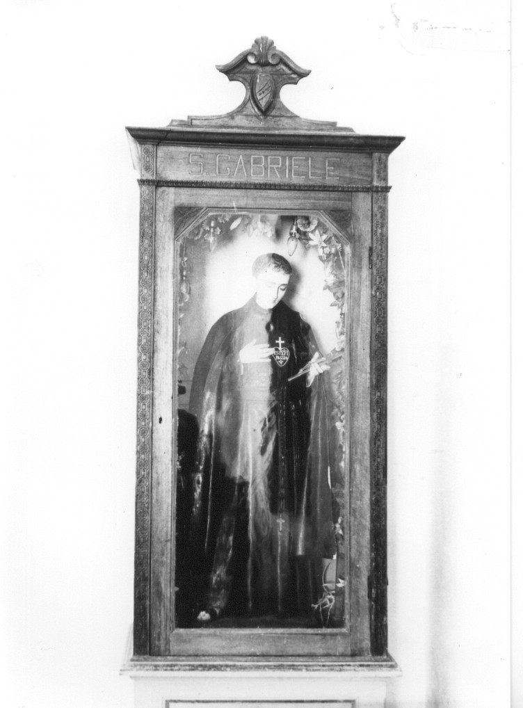 Vetrina contenente statua di S. Gabriele (vetrina, opera isolata) - bottega abruzzese (sec. XIX)