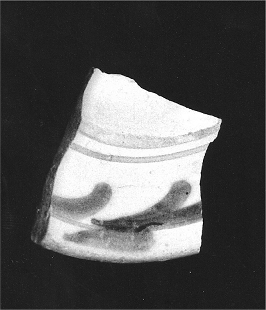 Motivo decorativo (tesa di piatto e cavetto, frammento) - manifattura abruzzese (fine/inizio secc. XVII/ XVIII)