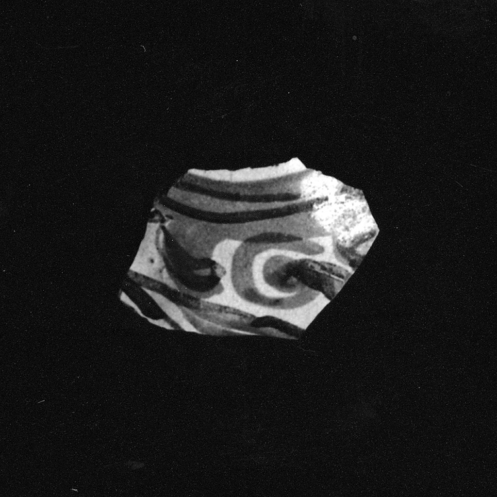 Motivi decorativi astratti (parete, frammento) - manifattura abruzzese (fine/inizio secc. XVII/ XVIII)