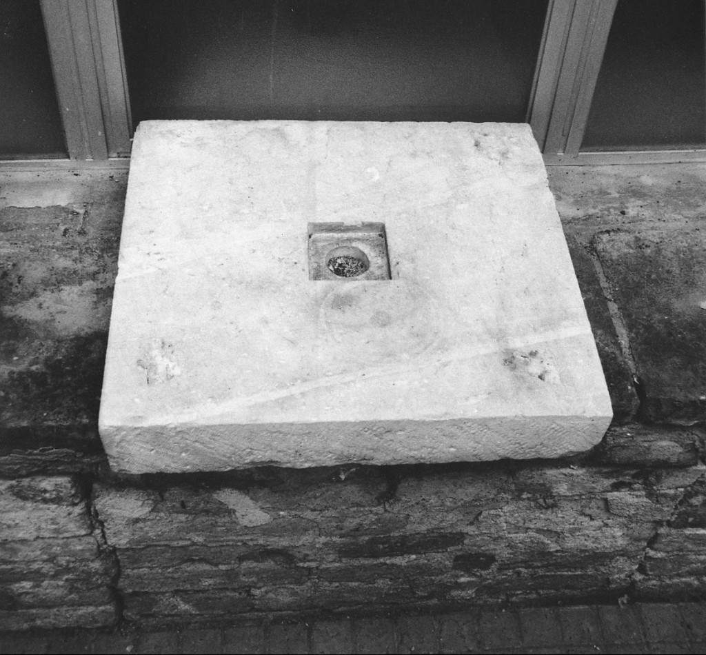 custodia - di reliquiario, serie - ambito abruzzese (sec. XVIII)