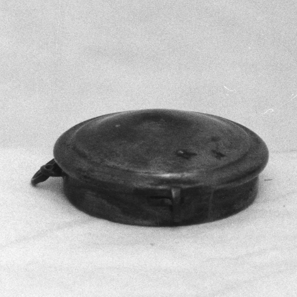 pisside da viatico-crismatorio - produzione abruzzese (seconda metà sec. XIX)