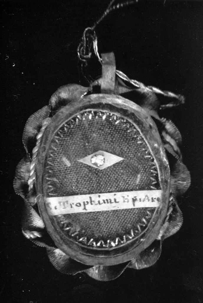 reliquiario a capsula - a pendente - produzione abruzzese (sec. XVIII)