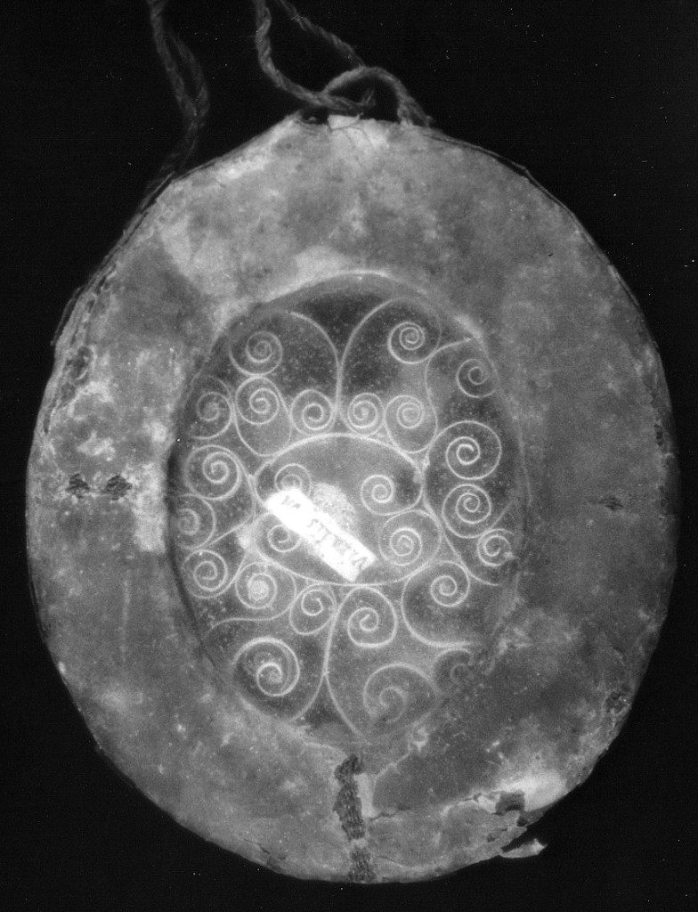 reliquiario a capsula - a pendente - produzione Italia centro-meridionale (sec. XVIII)