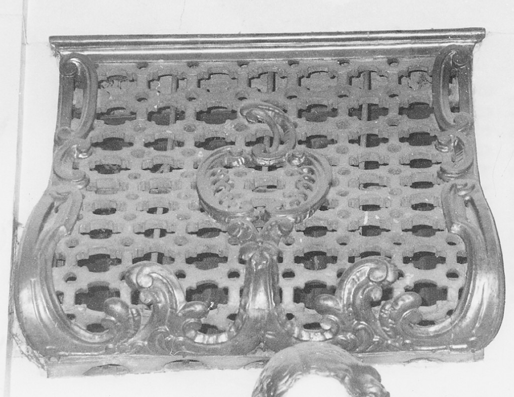 grata, serie - produzione abruzzese (prima metà sec. XVIII)