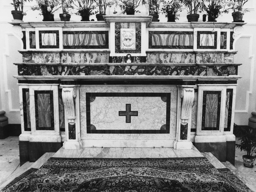 altare maggiore - ambito Italia centrale (sec. XIX)