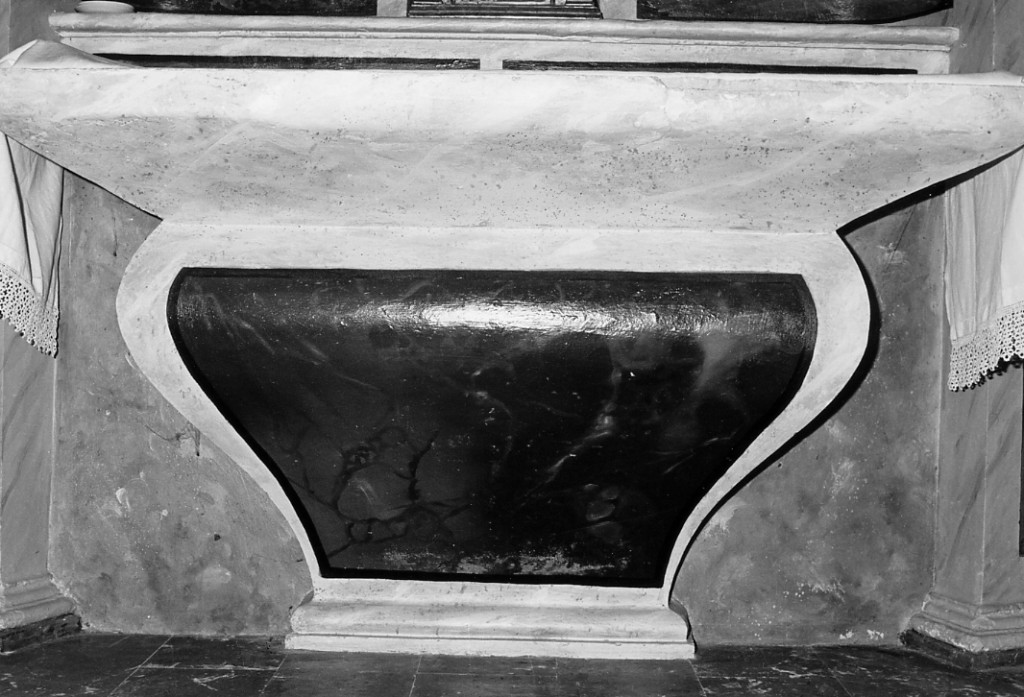 mensa d'altare - ambito abruzzese (sec. XIX)