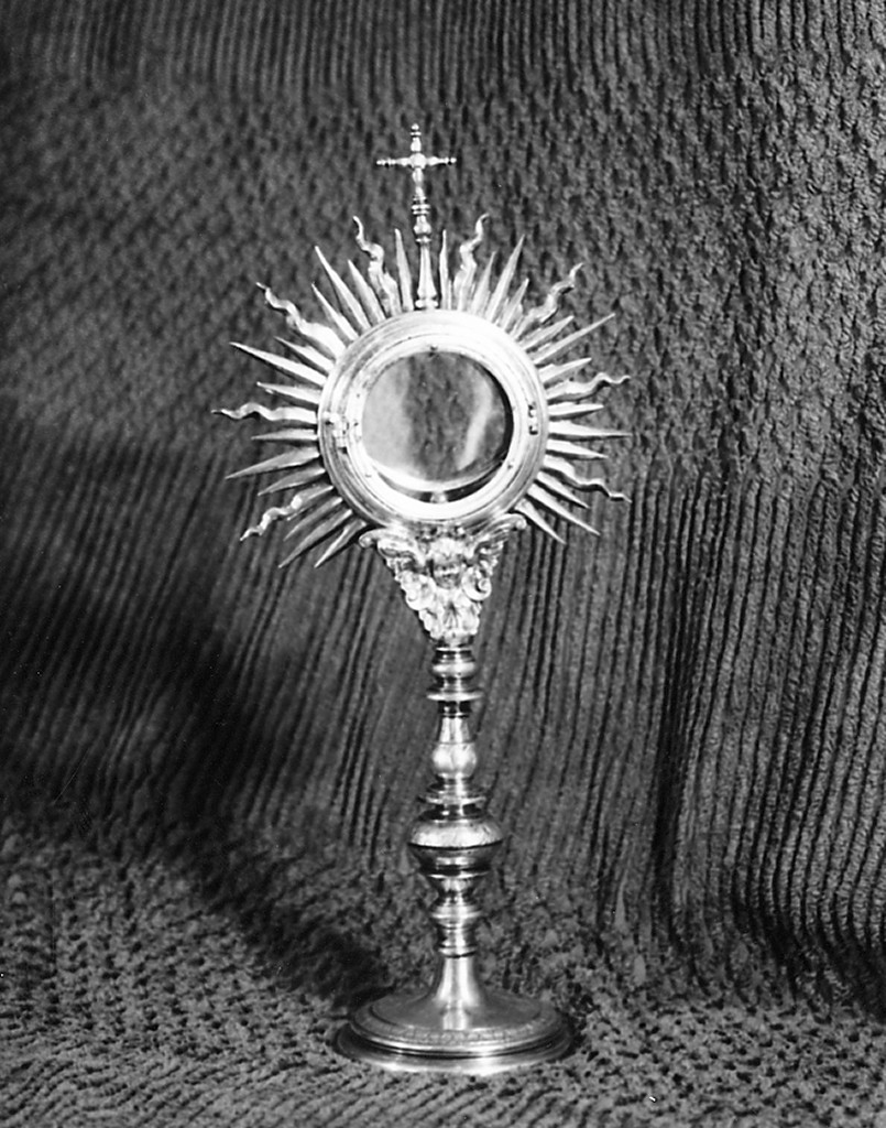 Testina angelica, croce, motivi decorativi vegetali stilizzati (ostensorio - a raggiera) - ambito Italia centrale (sec. XIX)