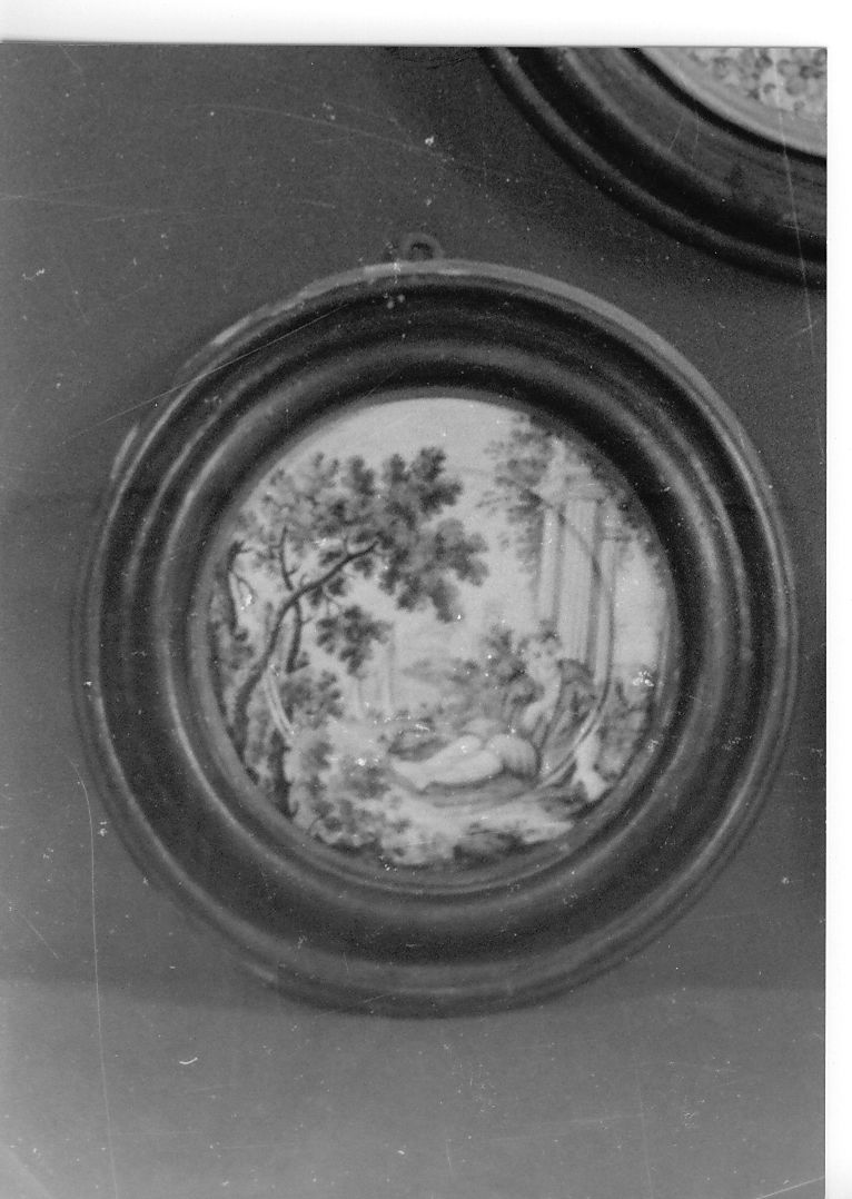 paesaggio con rovine (piattino) di Cappelletti Nicola (attribuito) (metà sec. XVIII)