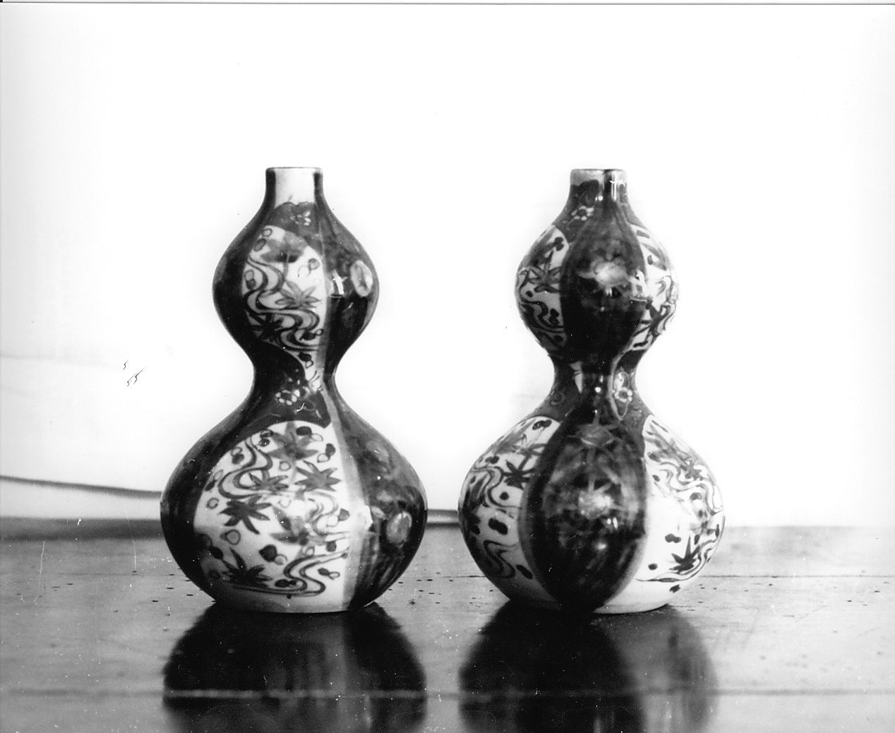 motivi decorativi floreali (vaso, coppia) - manifattura cinese (inizio sec. XIX)