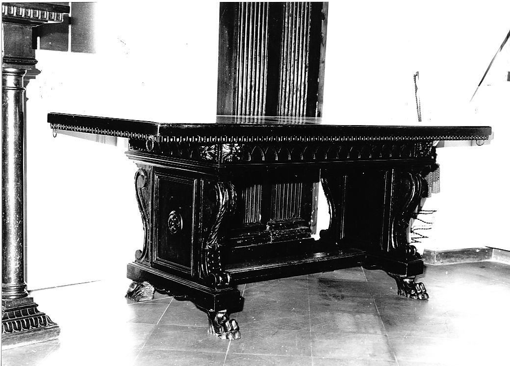 tavolo - ambito italiano (sec. XX)