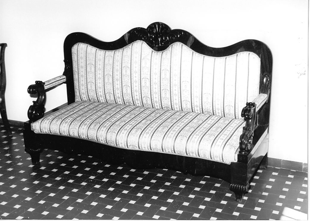 divano - ambito italiano (sec. XX)