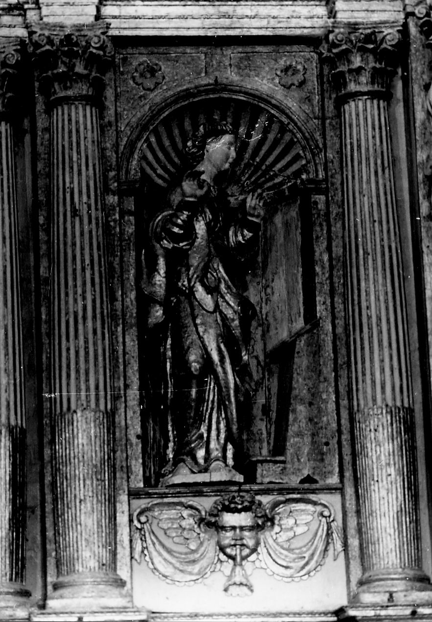 Madonna annunciata (statua, opera isolata) - bottega abruzzese (sec. XVIII)