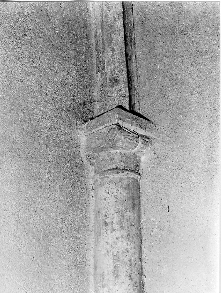 semicapitello - ambito abruzzese (sec. XVI)