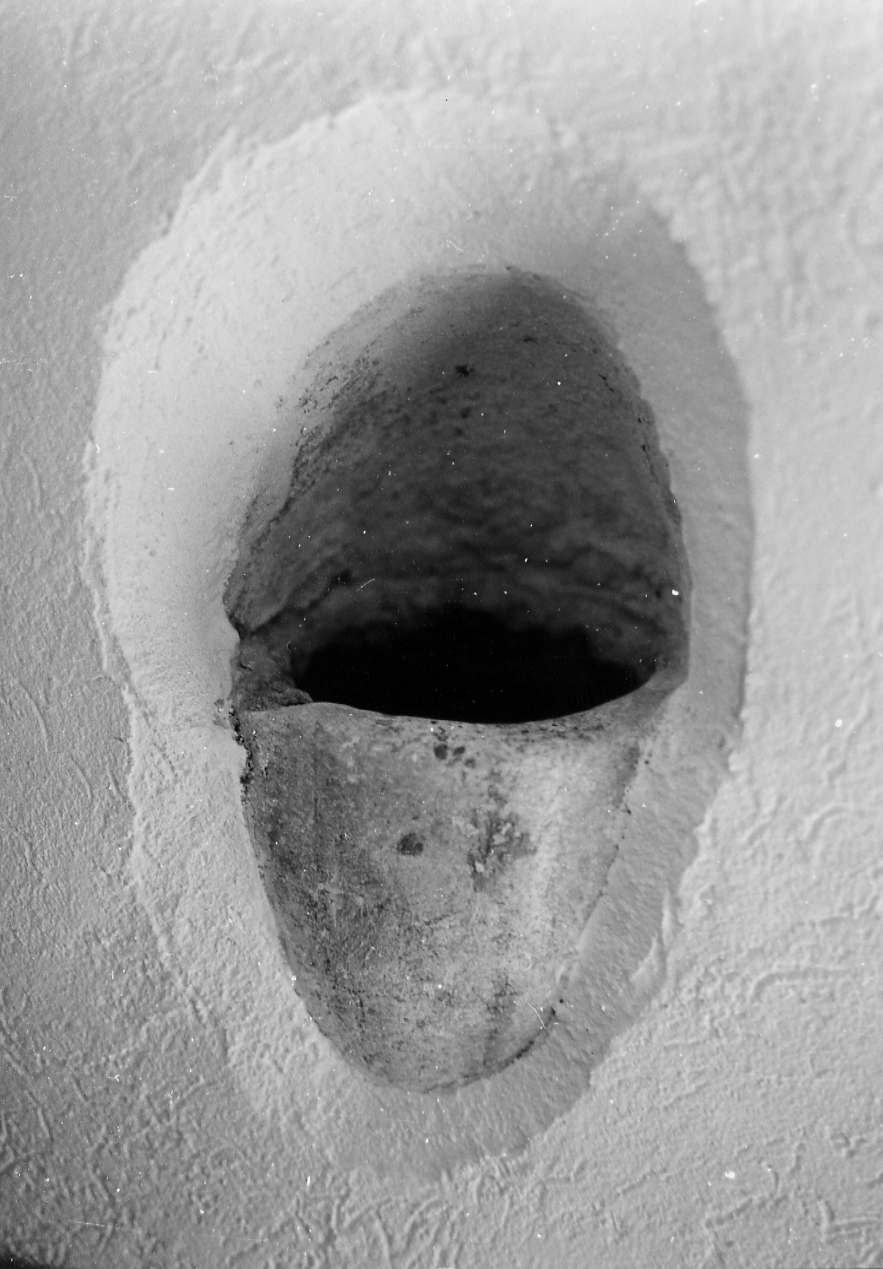 acquasantiera - ambito Italia centrale (sec. XX)