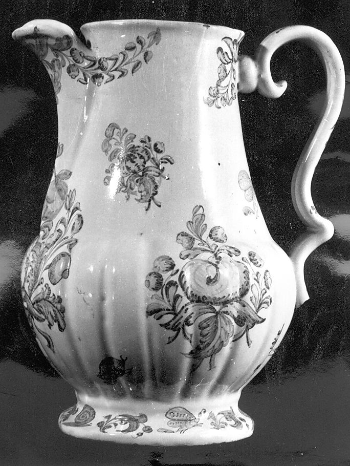 motivi decorativi floreali (bricco) - manifattura Italia centrale (ultimo quarto sec. XVIII)