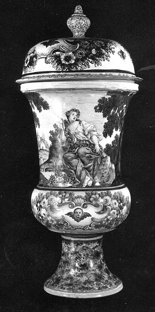 Flora e Pomona (vaso da farmacia, elemento d'insieme) di Grue Francesco Saverio di Giovanni (attribuito) (sec. XVIII)