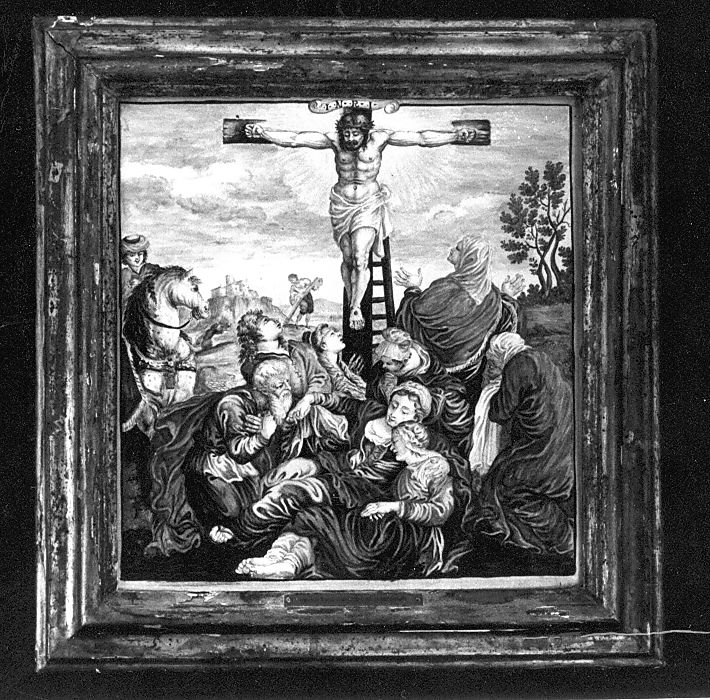 crocifissione di Cristo con la Madonna e santi (mattonella) di Grue Francesco Saverio di Giovanni (attribuito) (sec. XVIII)