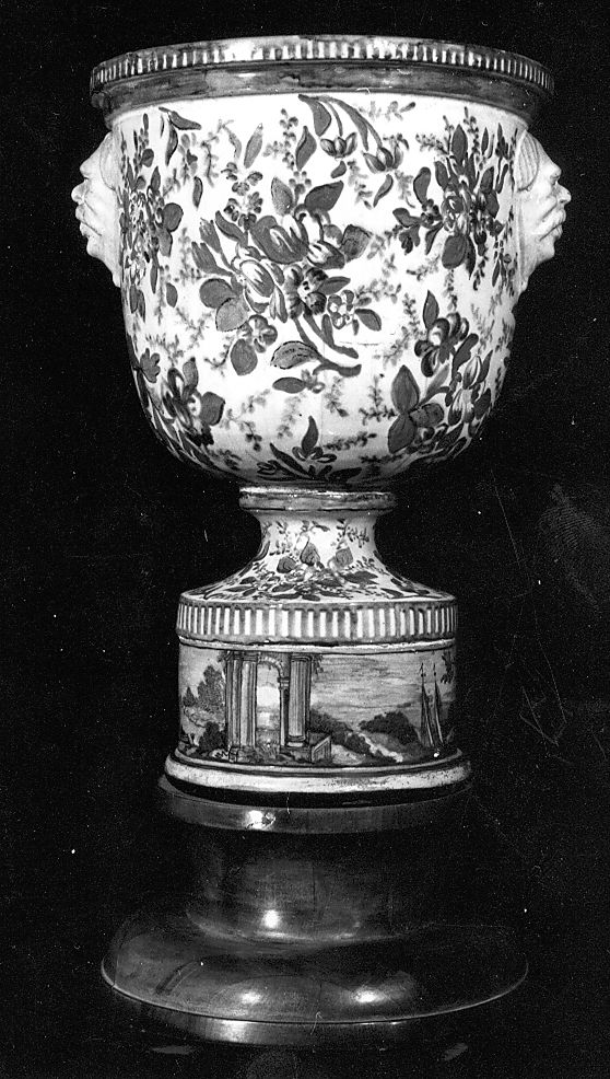 motivi decorativi floreali, paesaggio (vaso) - manifattura Italia centrale (inizio sec. XIX)