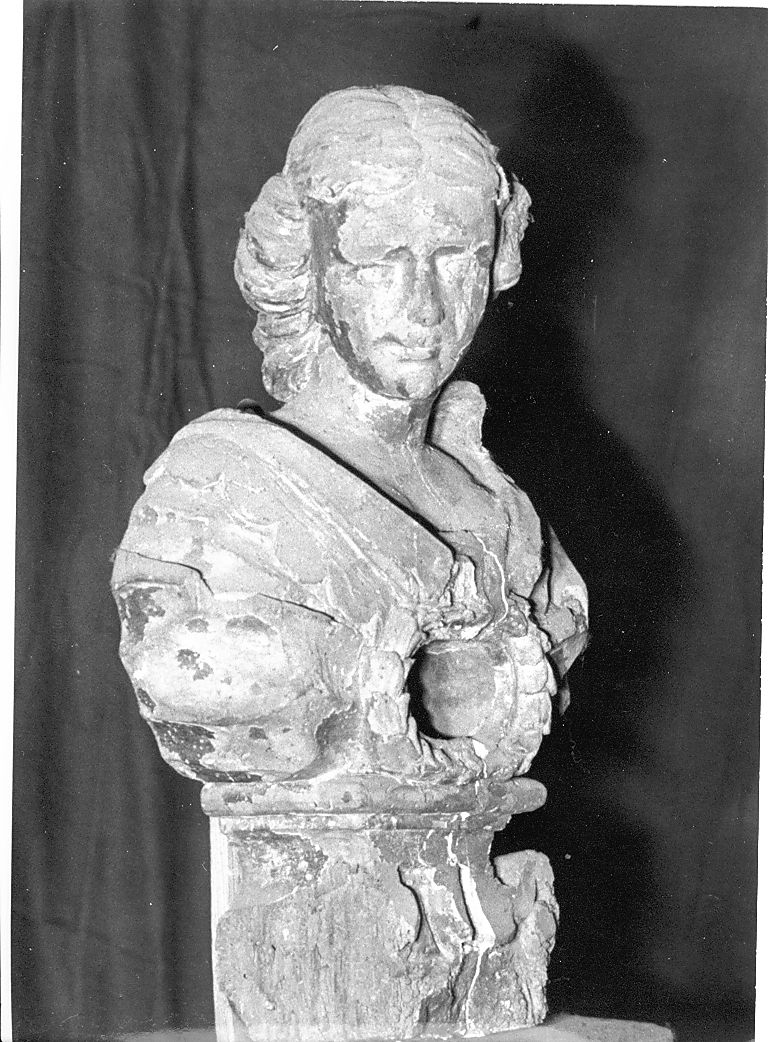 Santa (reliquiario - a busto, opera isolata) - ambito napoletano (fine/inizio secc. XVI/ XVII)