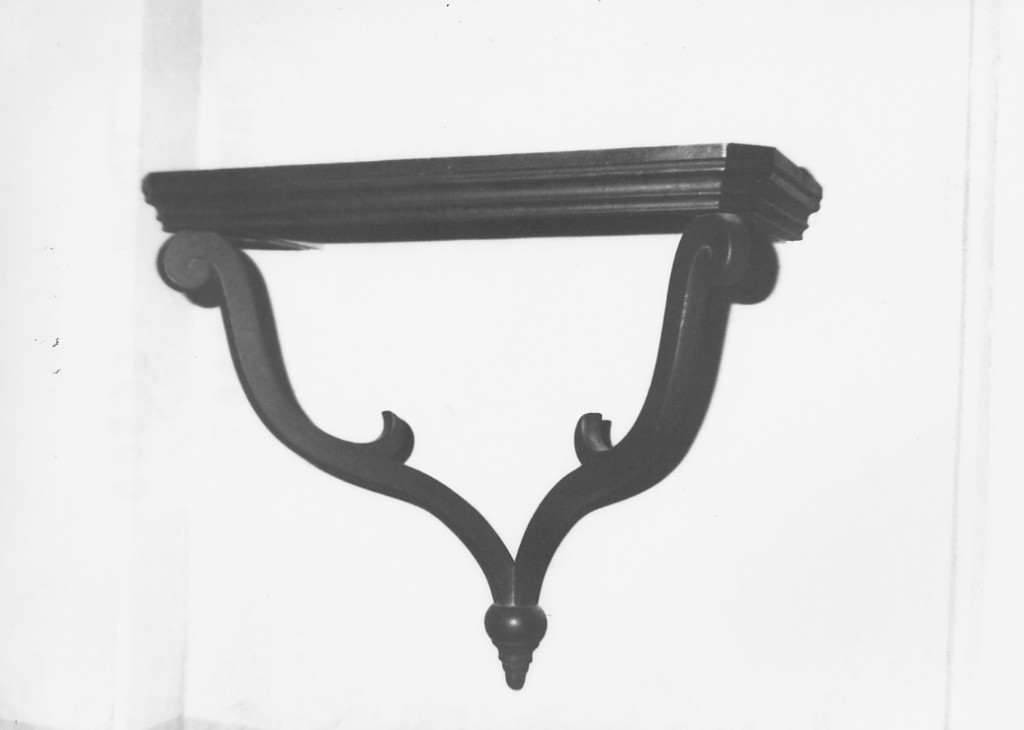 mensola - ambito abruzzese (seconda metà sec. XVIII)