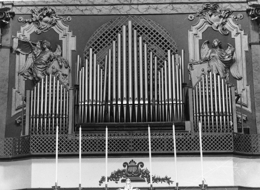 cassa d'organo di Giustozzi (attribuito) (sec. XX)