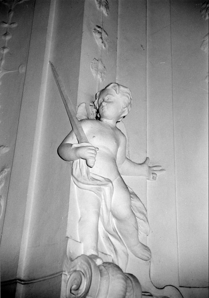 angioletto (scultura, coppia) di Gianni G (cerchia) (sec. XVIII)