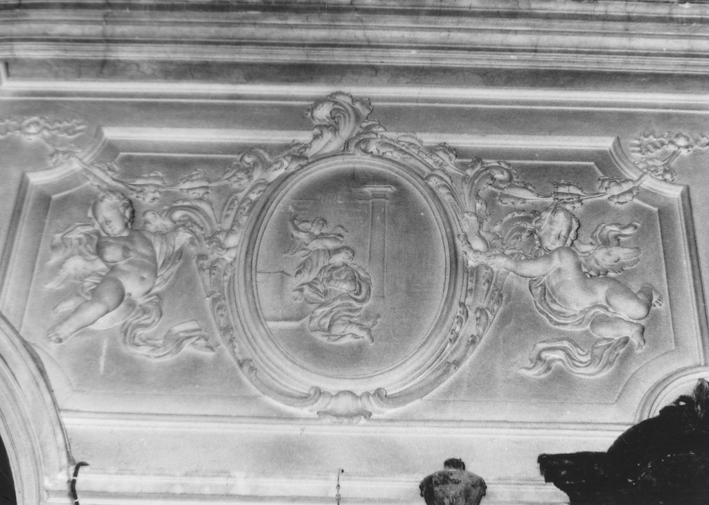 annuncio della nascita di San Giovanni Battista a Zaccaria (rilievo) di Gianni G (cerchia) (metà sec. XVIII)