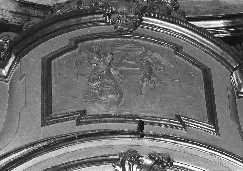 Santa Teresa d'Avila ha la visione dell'angelo che le trafigge il cuore con una freccia ardente (rilievo) di Rizza G (attribuito), Piazzoli Carlo (attribuito) (sec. XVIII)