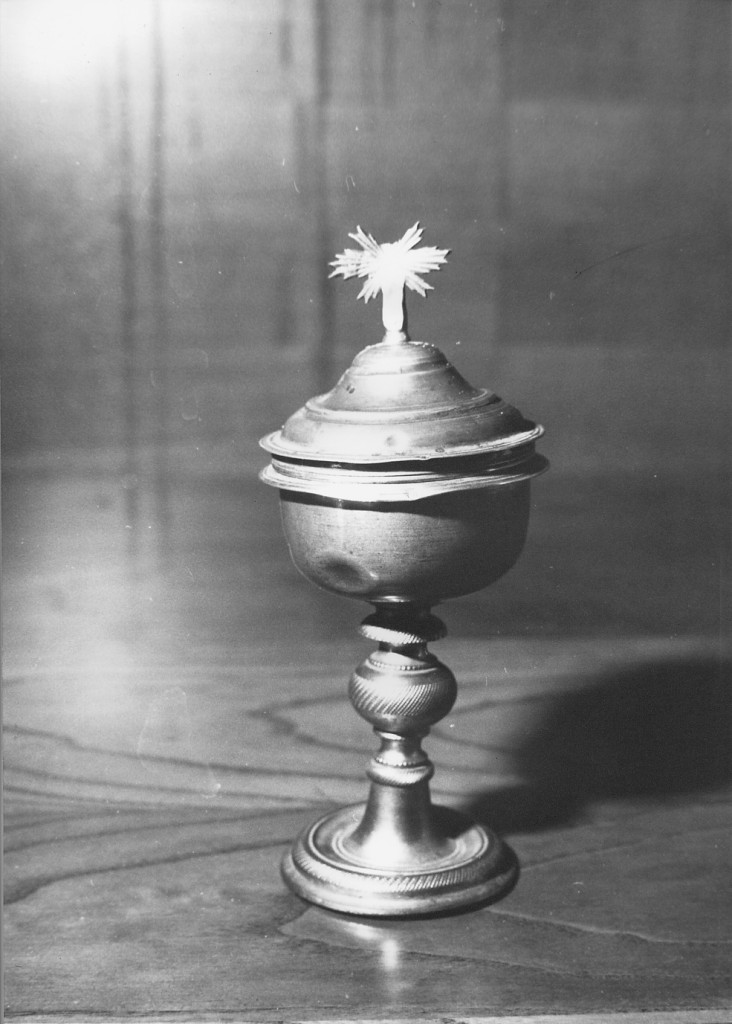 pisside - produzione abruzzese (sec. XVIII)