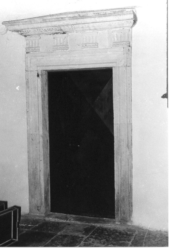 mostra di porta, opera isolata - bottega Italia centrale (inizio sec. XVII)