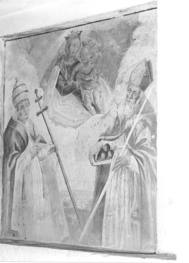 Madonna con Bambino S. Gregorio e S. Nicola di Bari (dipinto, opera isolata) - bottega Italia centrale (sec. XVI)