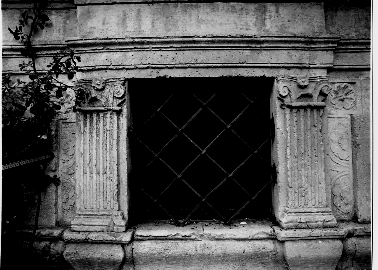 mostra di finestra, serie - bottega Italia centrale (sec. XVII)