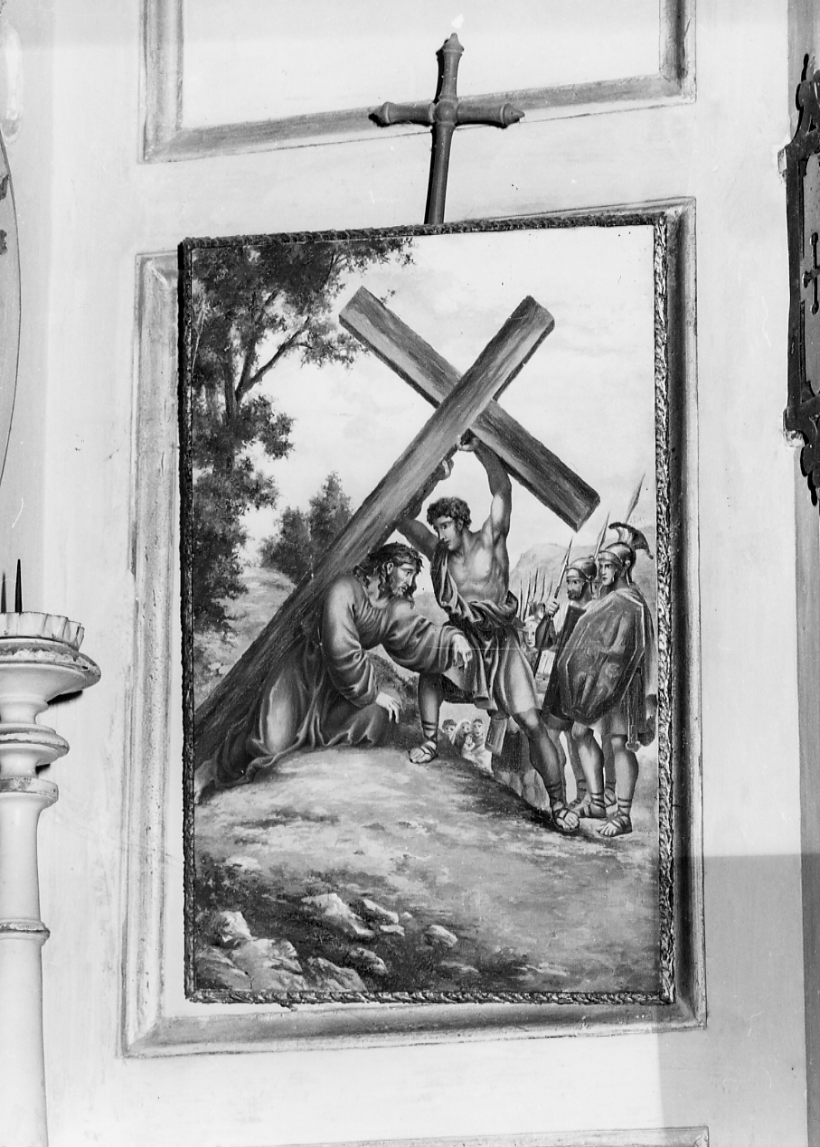 stazione V: Gesù aiutato da Simone il Cireneo a portare la croce, stazione V: Gesù aiutato da Simone il Cireneo a portare la croce (dipinto, elemento d'insieme) di Catalani Umberto (attribuito) (sec. XX)