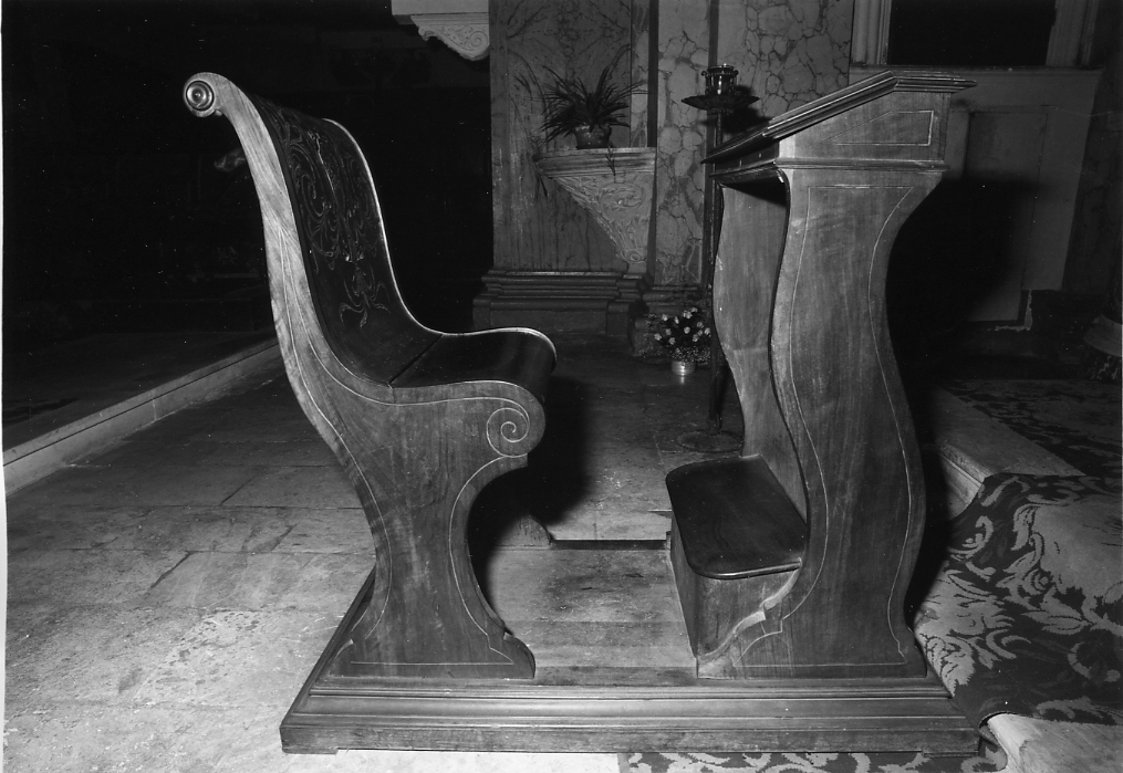 inginocchiatoio, opera isolata - bottega Italia centrale (sec. XIX)