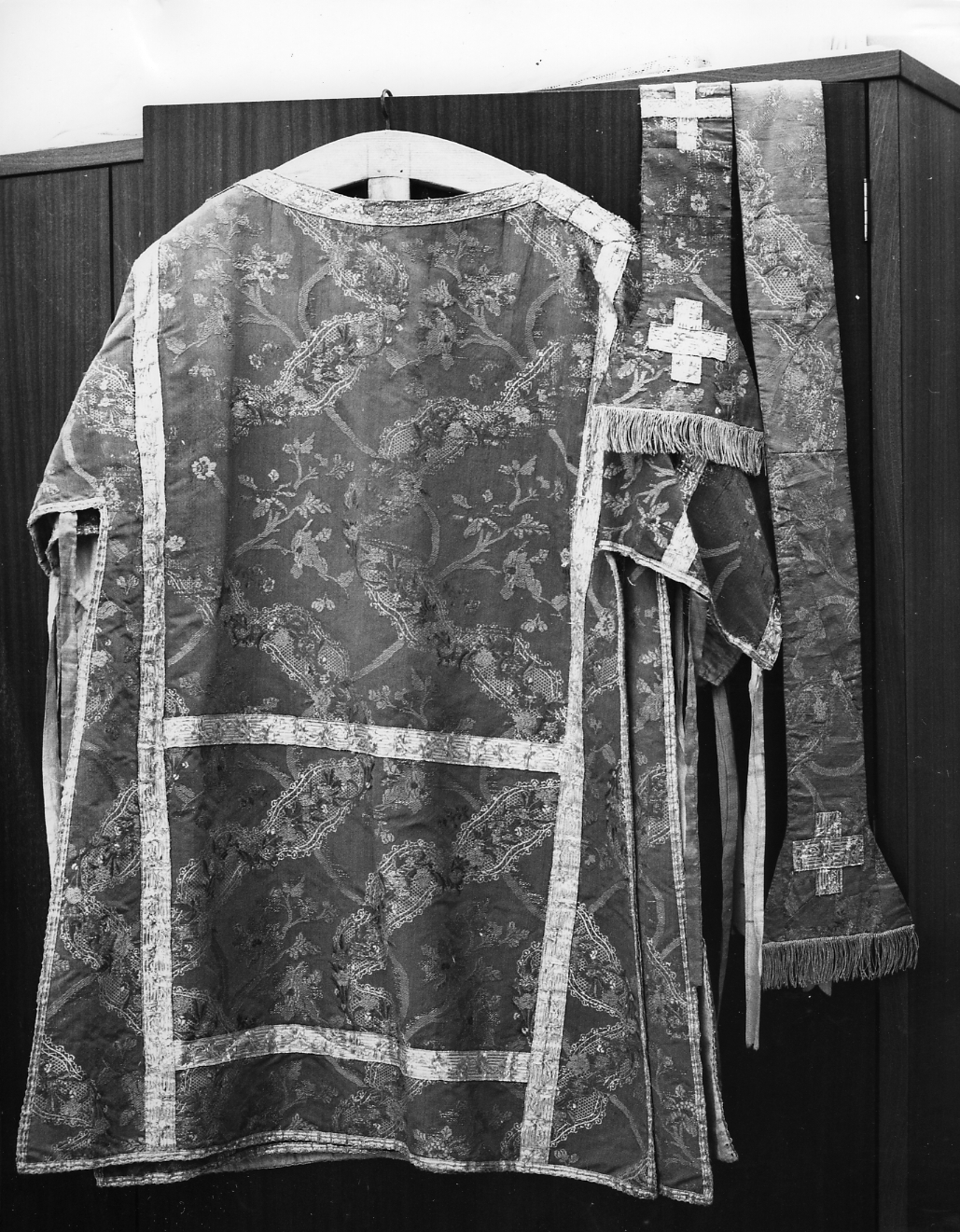 tunicella, elemento d'insieme - manifattura Italia centrale (secc. XVII/ XVIII)