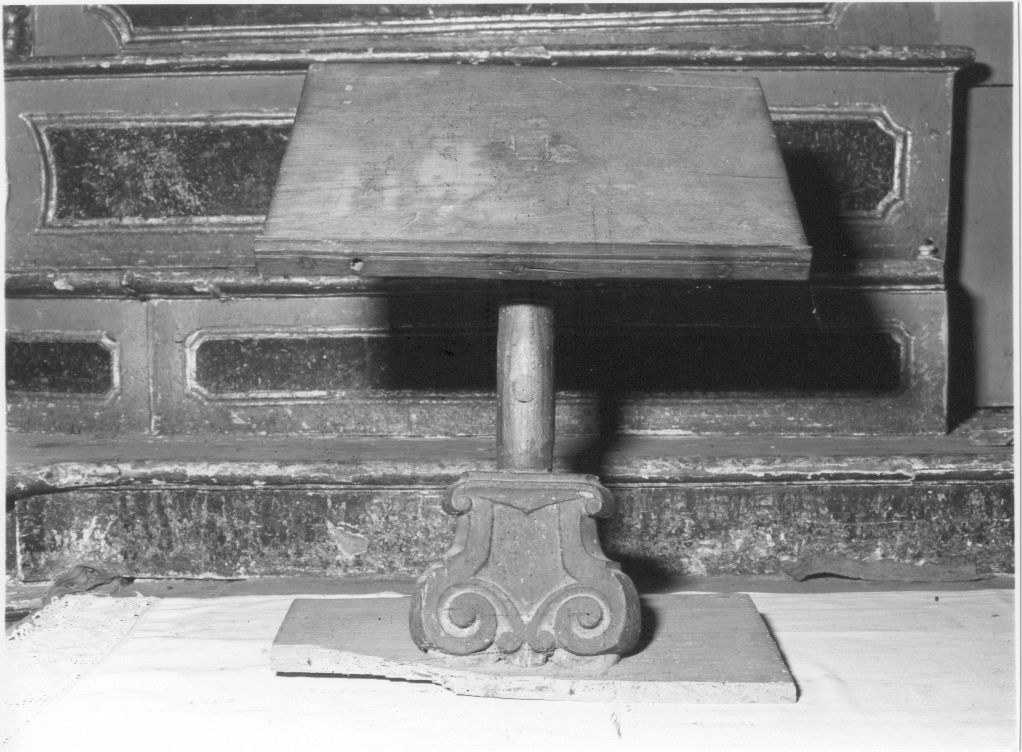 leggio, opera isolata - bottega Italia centrale (sec. XIX)