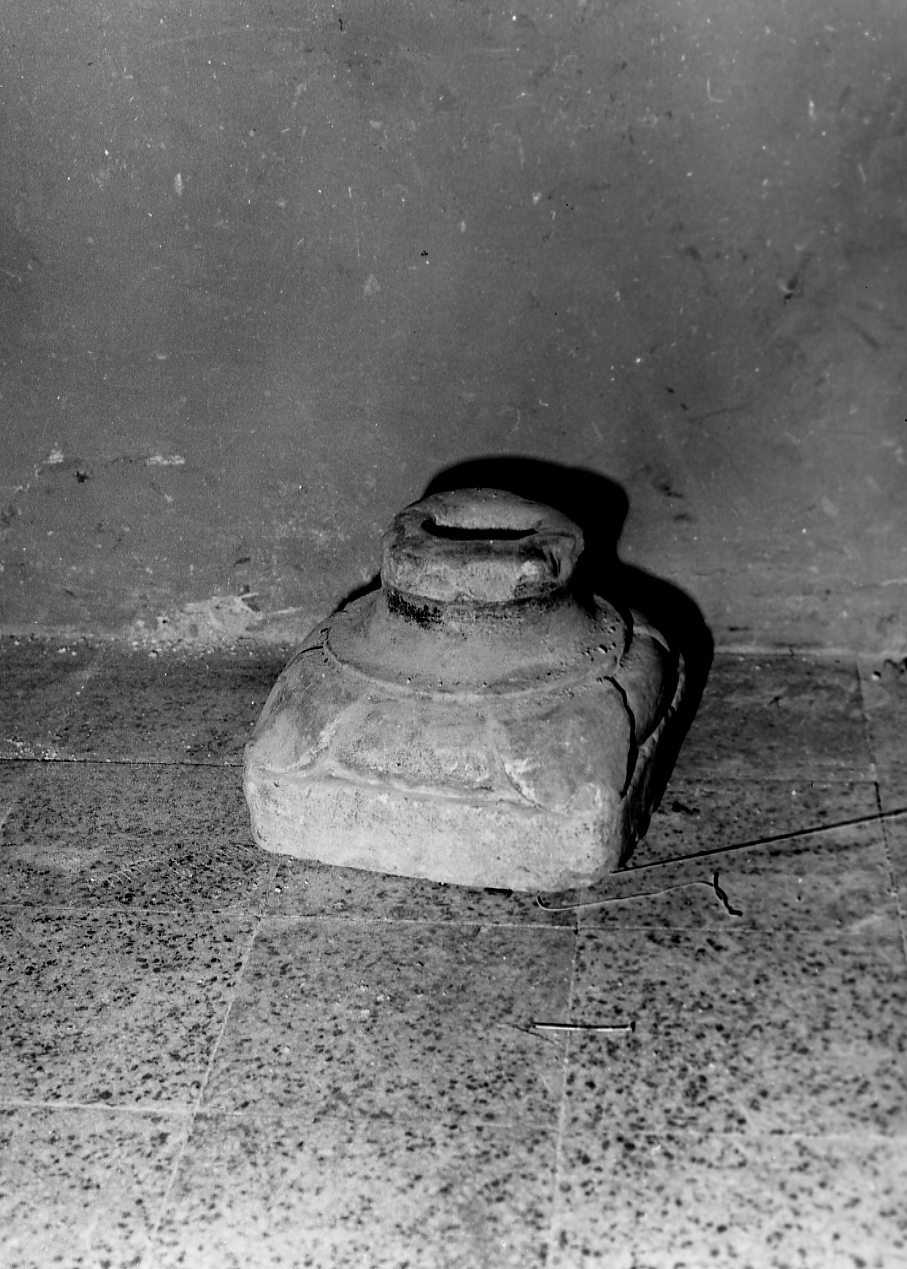 base per croce, coppia - ambito Italia centrale (sec. XVI)