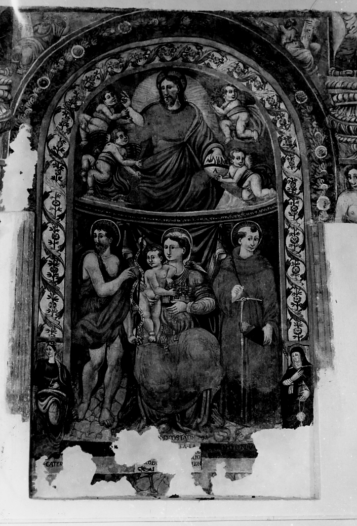 MADONNA CON BAMBINO IN TRONO CON SAN GIOVANNI BATTISTA, SANT'ANTONIO E DIOPADRE (dipinto, opera isolata) - ambito Italia centrale (ultimo quarto sec. XVI)