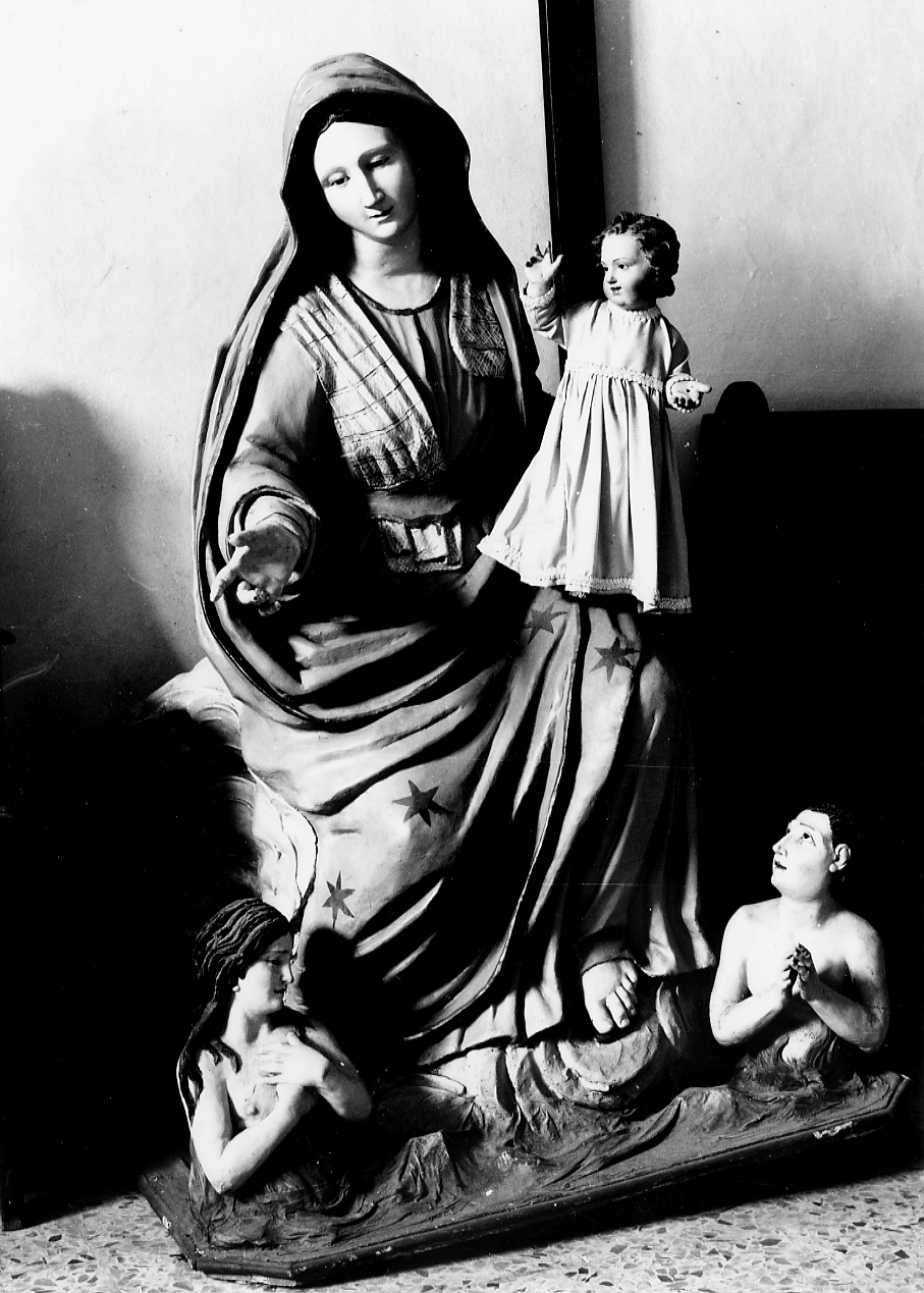 MADONNA CHE INTERCEDE PER LE ANIME DEL PURGATORIO (gruppo scultoreo) - ambito Italia centrale (sec. XIX)