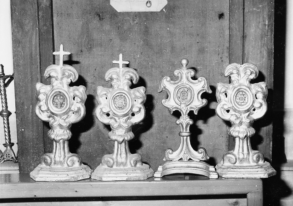 reliquiario - a ostensorio, serie - ambito Italia centrale (sec. XVIII)