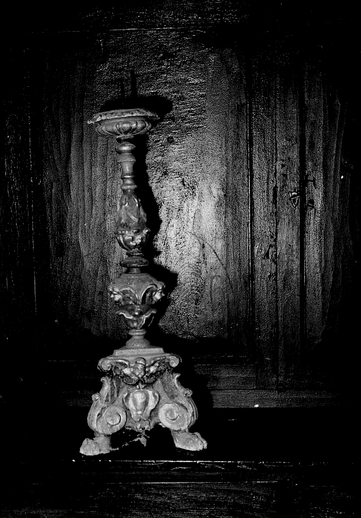 candeliere d'altare, coppia - ambito Italia centrale (sec. XVIII)