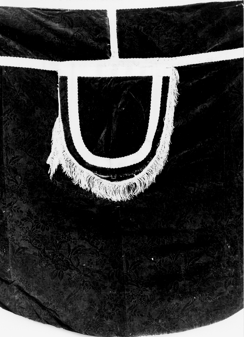 piviale - ambito Italia centrale (sec. XIX)