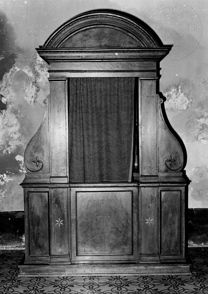 confessionale - ambito Italia centrale (prima metà sec. XX)