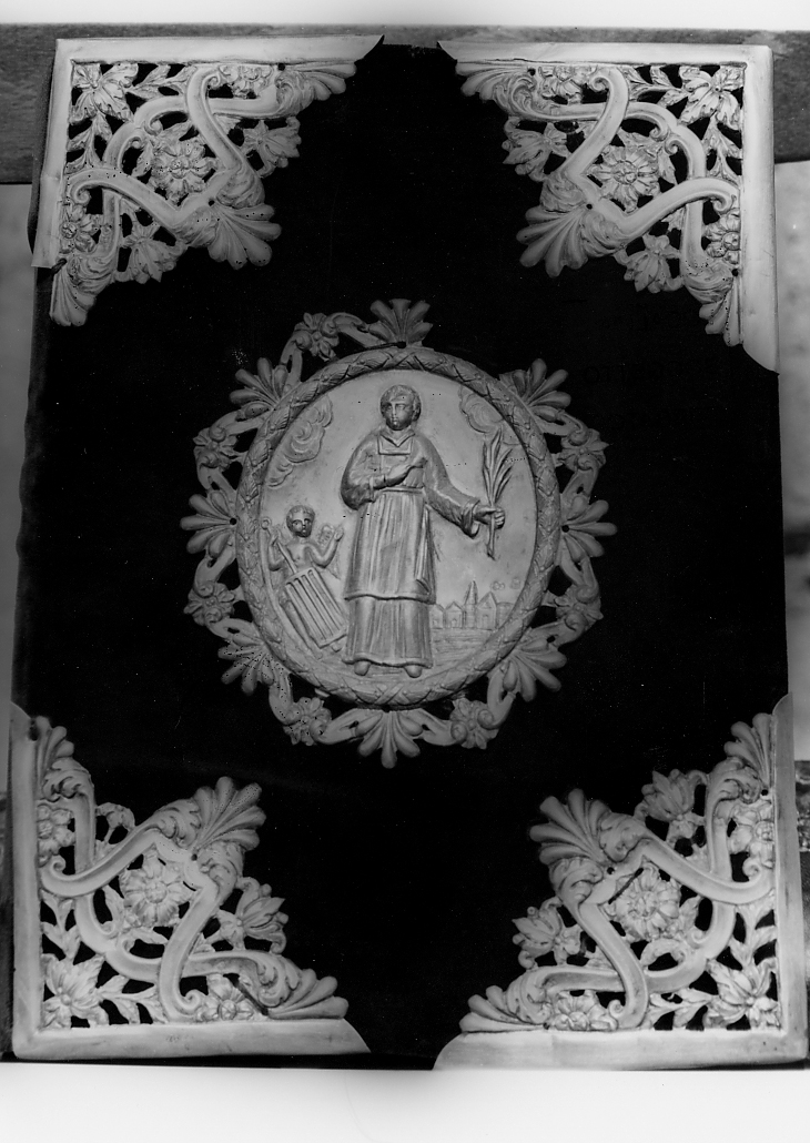 coperta di libro liturgico - ambito Italia centrale (sec. XIX)